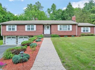 308 Shelton Rd, Monroe, CT 06468