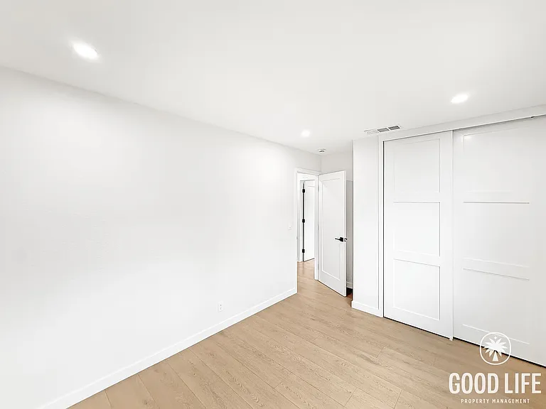 10888 Barbados Way — Photo 12