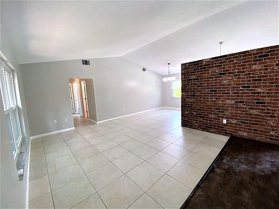 2nd image of 153 Donald Ave NE