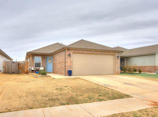 11812 Annette Dr, Yukon, OK 73099