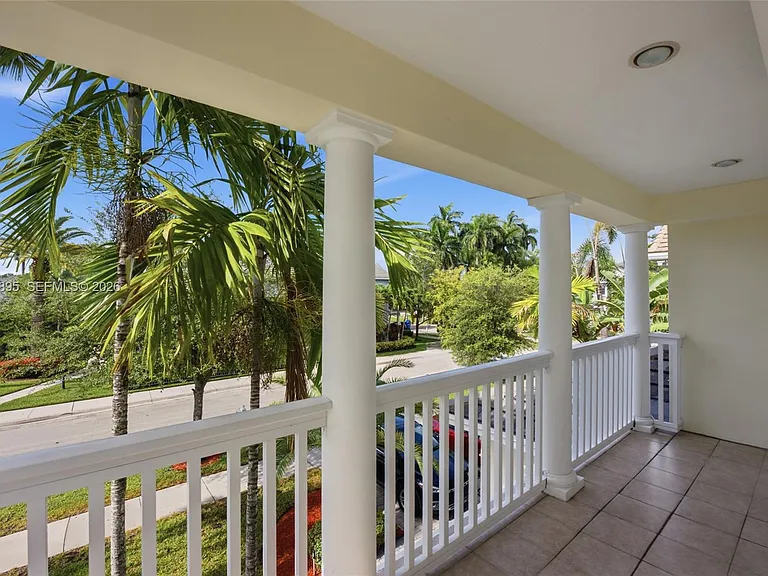 1419 SW 21st Ct — Photo 24