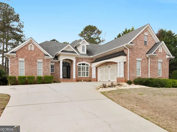 1202 McAllistar Dr, Locust Grove, GA 30248