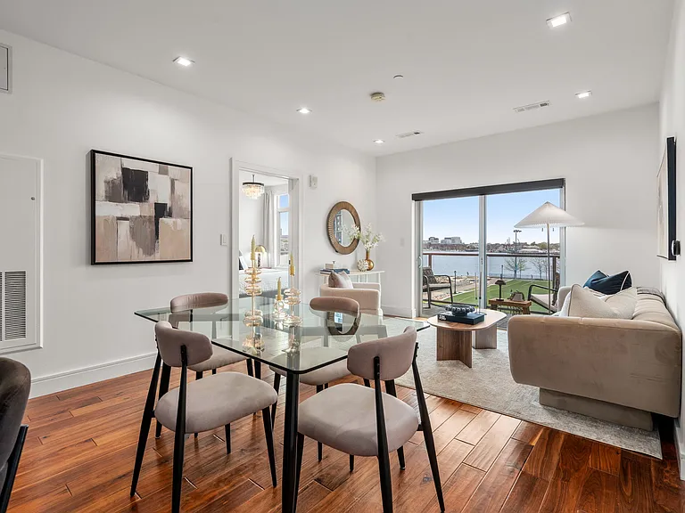 99 Sumner St #321 — Photo 4