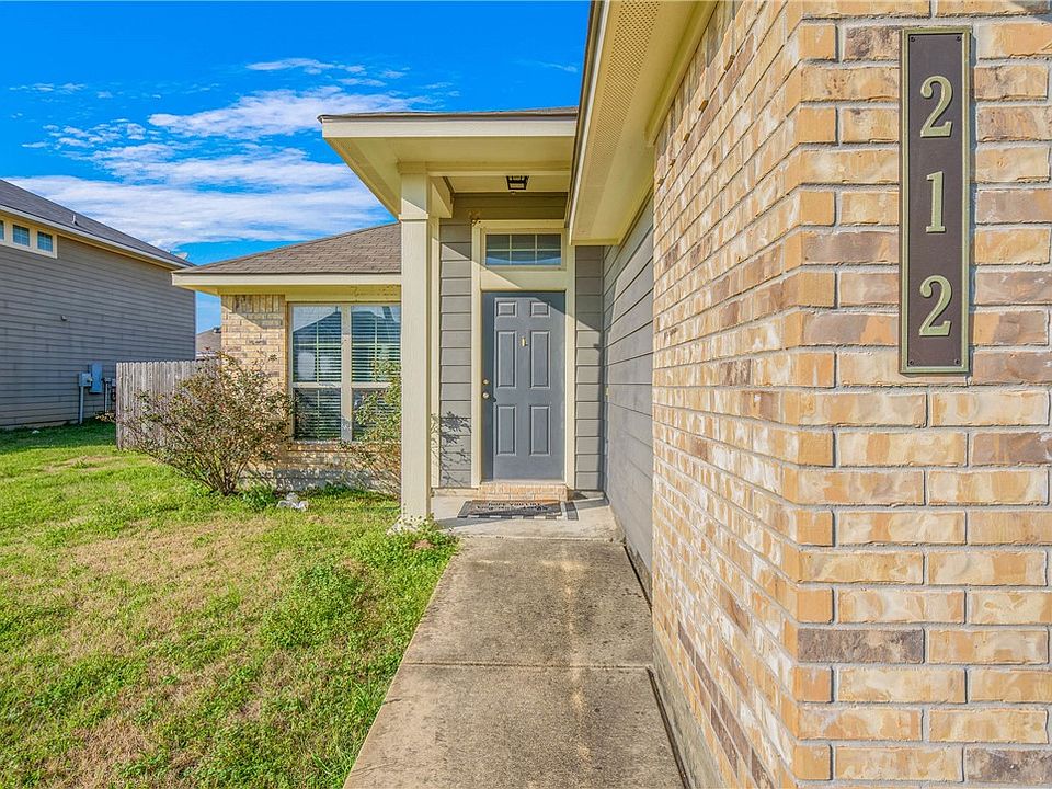 1st image of 212 Wild Flower Ct