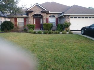 636 Chestwood Chase Dr, Orange Park, FL 32065