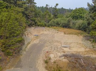 88230 Leeward Dr, Florence, OR 97439