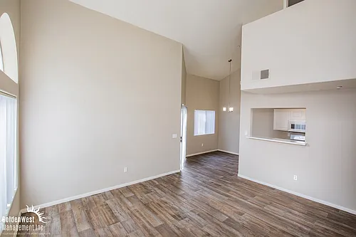 3940 Scott Robinson Blvd Photo 1