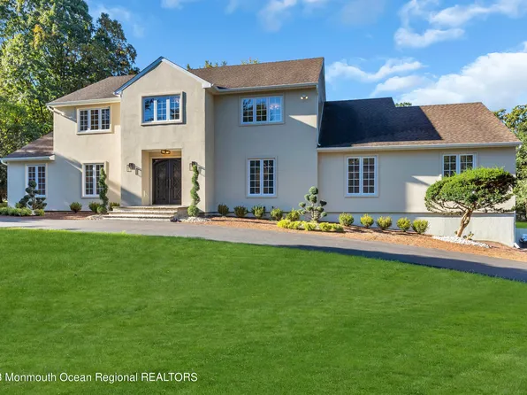 23 Seven Oaks Circle, Holmdel, NJ 07733