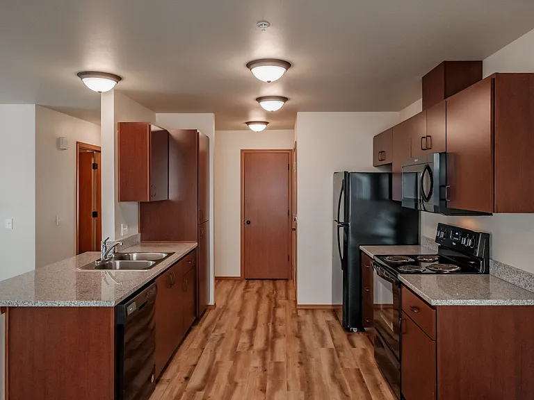 Oak Springs Apartments — Photo 15