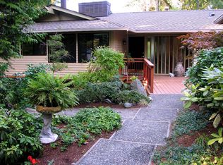 15620 SE 42nd Pl, Bellevue, WA 98006