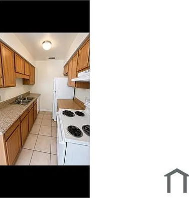 3625 SW 29th Ter #A — Photo 3