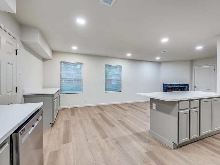 2656 Danny Ln — Photo 8
