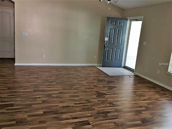 4th image of 738 Tranquility St