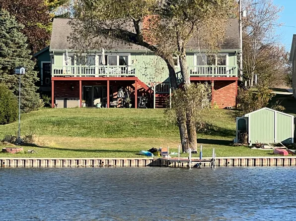 4149 Kim Dr, Hillsdale, MI 49242