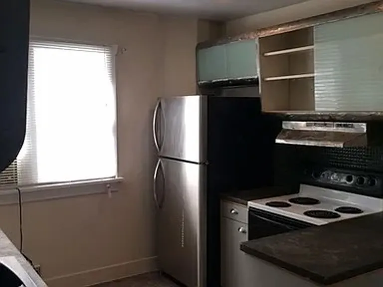1113 S McClelland St — Photo 10