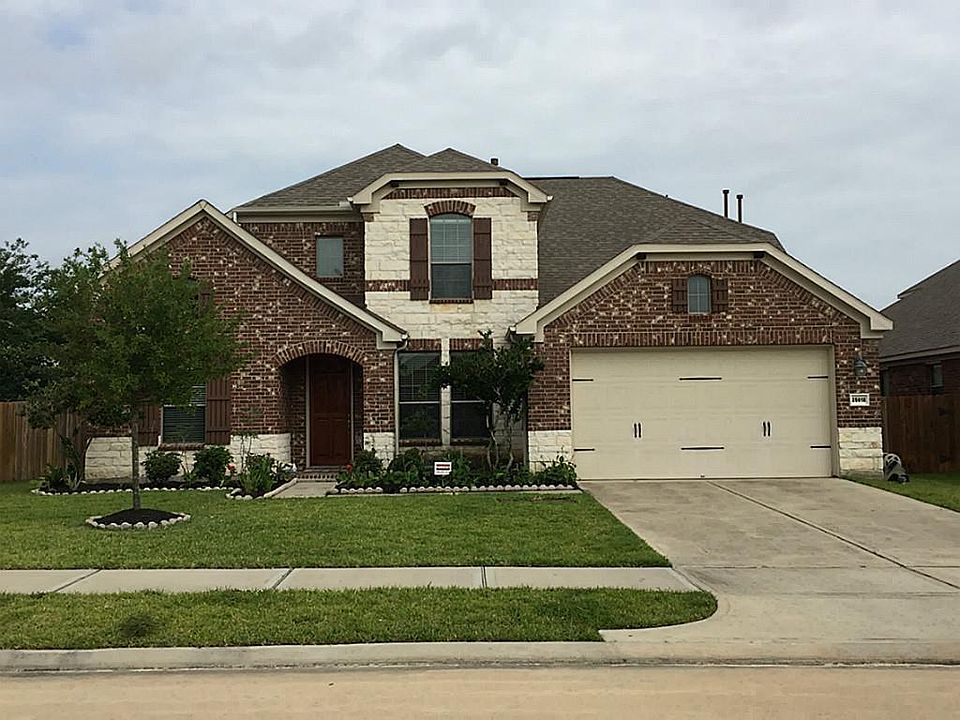 1st image of 25618 Westbourne Dr