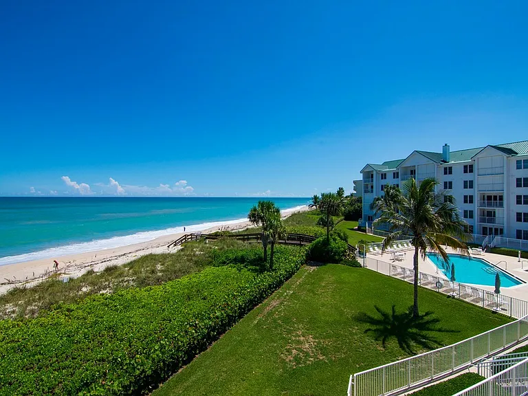 2700 Ocean Dr #300 — Photo 33