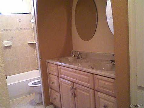4th image of 240 W Verdugo Ave APT C