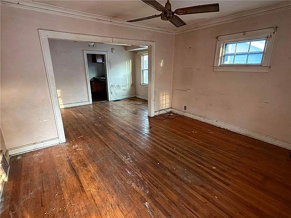 2nd image of 4033 Norton Ave