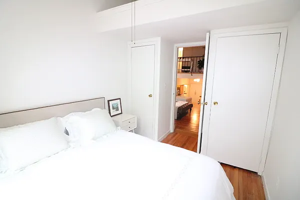 Rented by Oxford Property Group | media 17