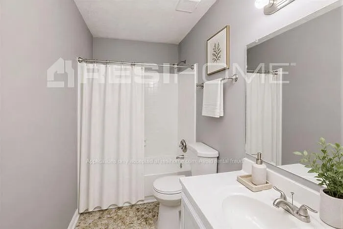 1546 Thornwood Ct — Photo 11