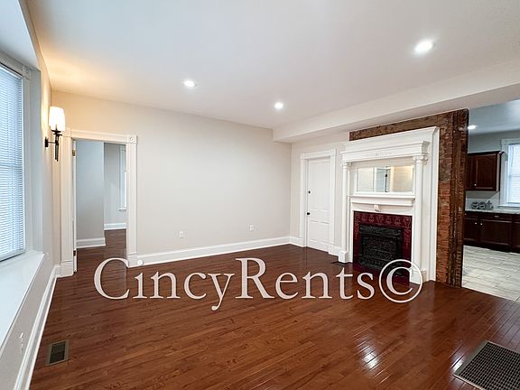 2nd image of 3942 Hazel Ave #1