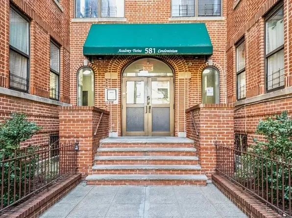 581 Academy St APT 1G, New York, NY 10034