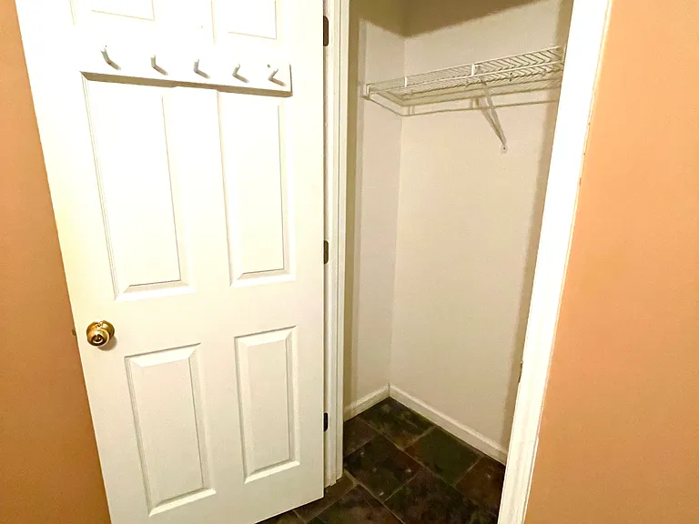 503 Dancing Fox Rd #B — Photo 11