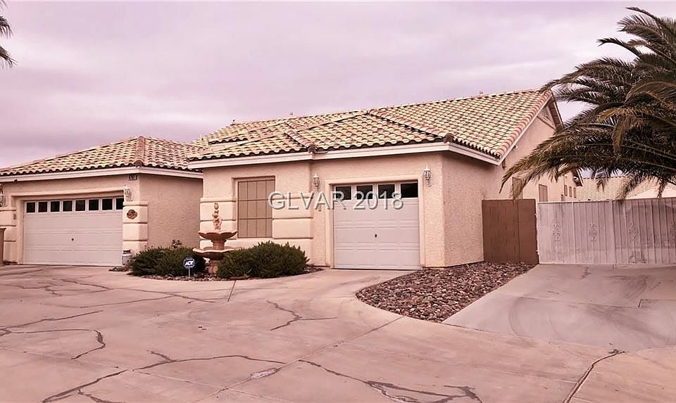1st image of 8702 Crest Basin Ct