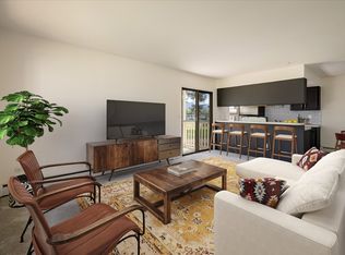 645 Manhattan Pl APT 106, Boulder, CO 80303