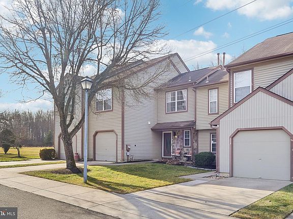 3rd image of 339 Ericson Ct #339