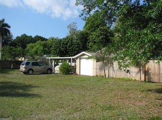 424 Royal Palm Park Rd, Fort Myers, FL 33905