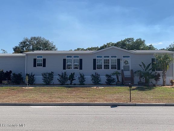 4th image of 9260 Admiral St