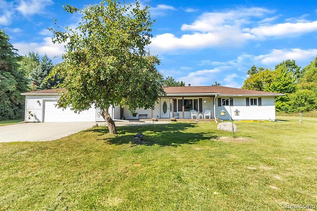 5236 W Wilson Rd, Clio, MI 48420 Zillow