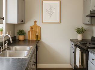 Parkview Townhomes, Wichita, KS 67208