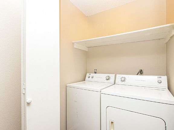 3rd image of 5201 Evans Ave APT A