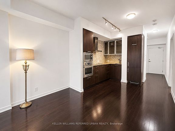 5th image of 14 York St #4309