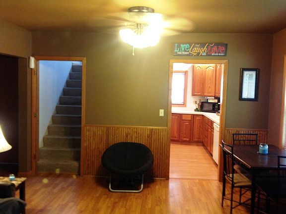 View to 2nd floor & kitchen