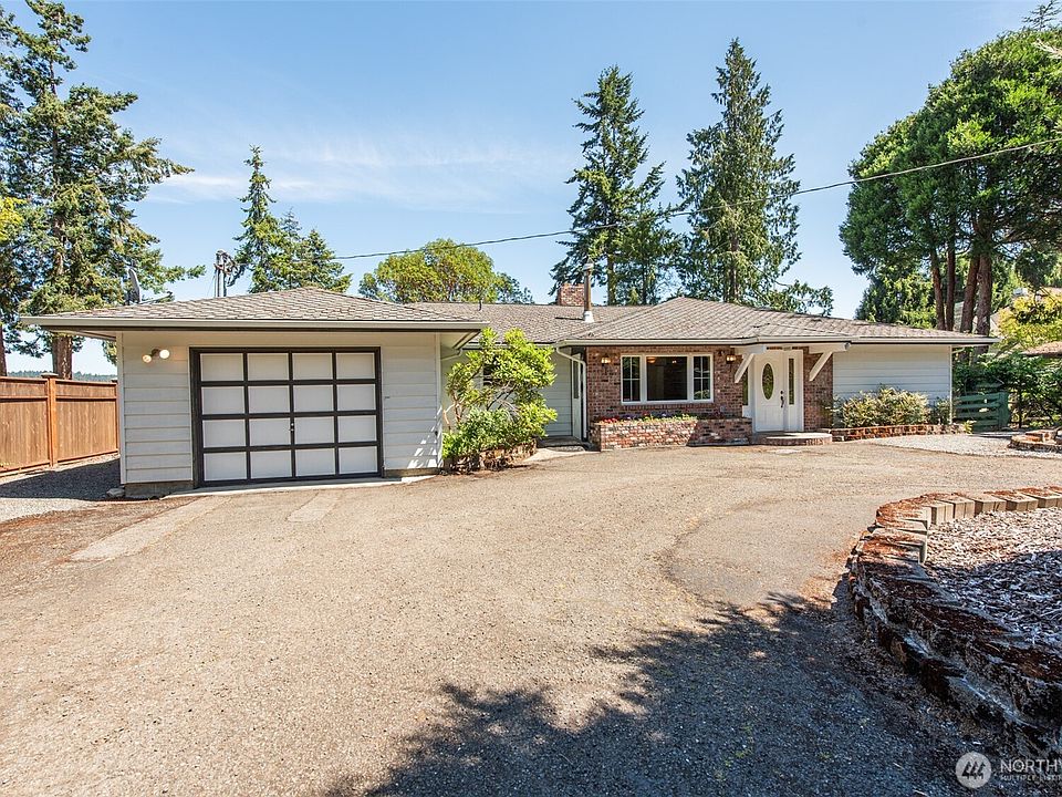 1st image of 2129 W Sequim Bay