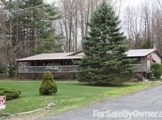 24 Hayner Rd, Waterford, NY 12188