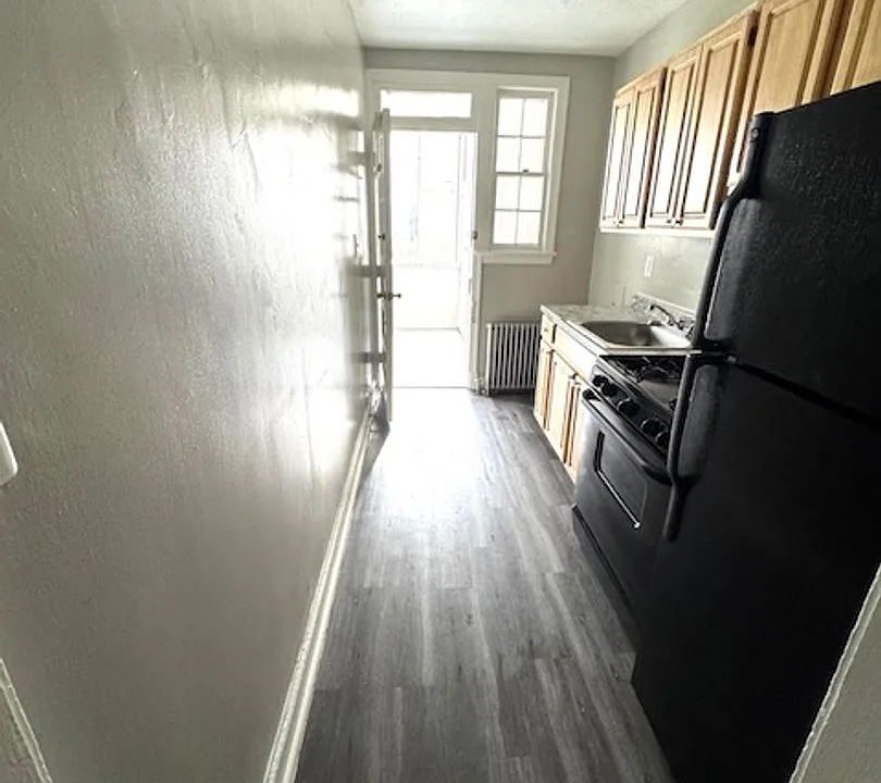15 Gallatin St NE