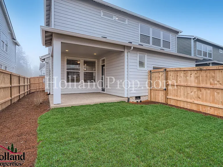 5981 SE Skylight St — Photo 27