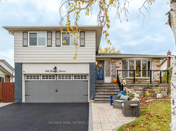 308 Ridge Dr, Milton, ON L9T 1X3