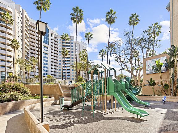 2nd image of 8720 Costa Verde Blvd #5103