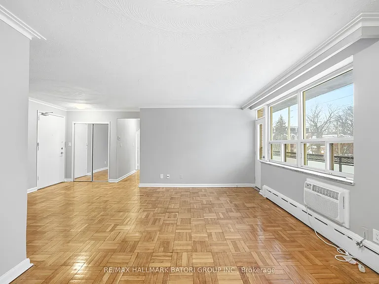 221 Russell Hill Rd #303 — Photo 9