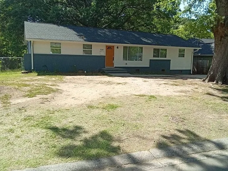 3338 Barfield Dr — Photo 1