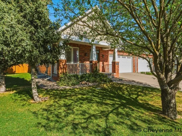 6805 Grand Teton Ct, Cheyenne, WY 82009