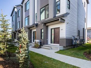 903 S Mahogany Blvd SE #61, Calgary, AB T3M3W9