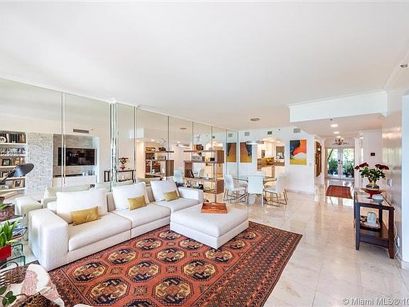 5th image of 2322 Fisher Island Dr #4202