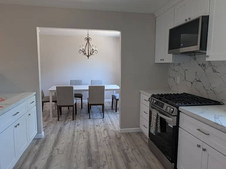 167 N Whisman Rd — Photo 3